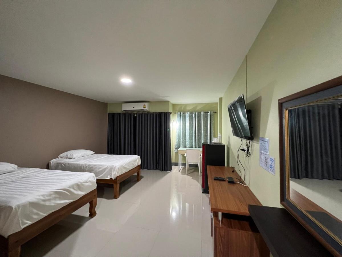V Tharm Hotel Udon Thani Luaran gambar