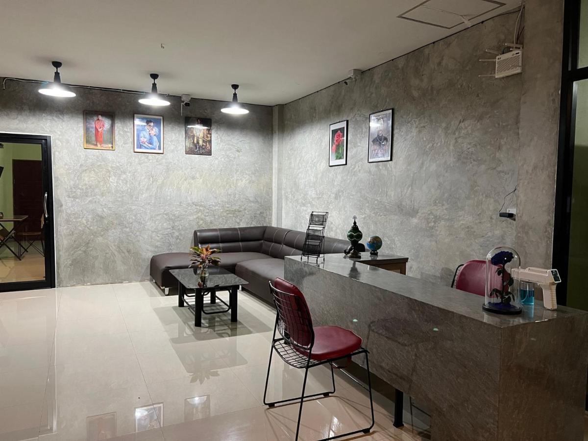 V Tharm Hotel Udon Thani Luaran gambar