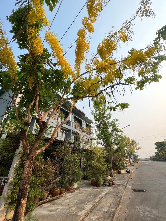 V Tharm Hotel Udon Thani Luaran gambar