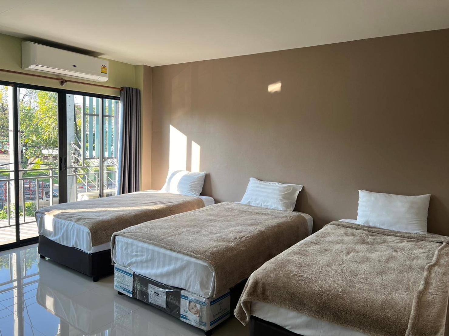 V Tharm Hotel Udon Thani Luaran gambar